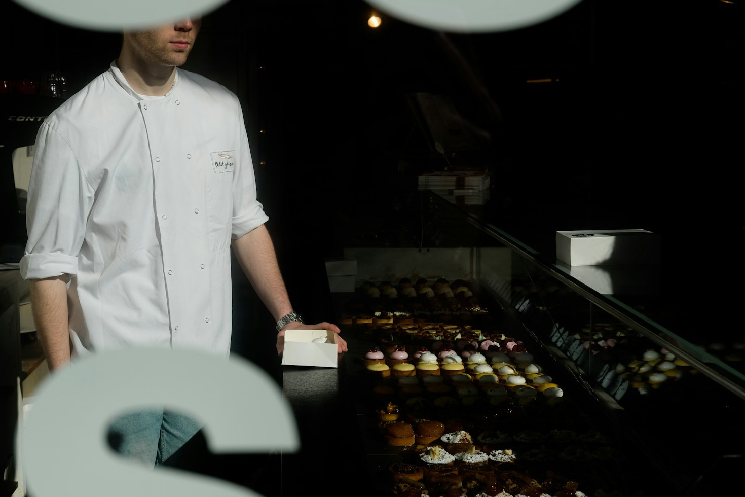 Balancing Flavor and Texture in Modern Artisanal Pastries